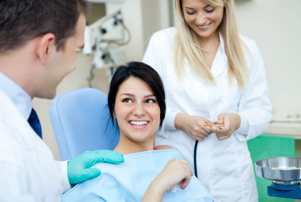 who offers the best dental implants medford?